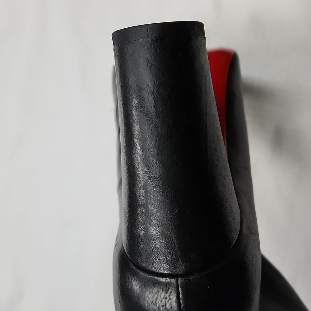 Christian Louboutin Black Leather Ankle Booties with Red Soles - Picture 5 of 8